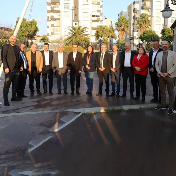 Başkanlara Özel Aksüt İncir Hediyesi!