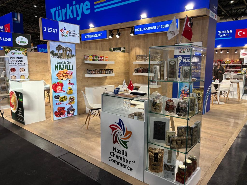 sialfuar 9 Aksüt İncir